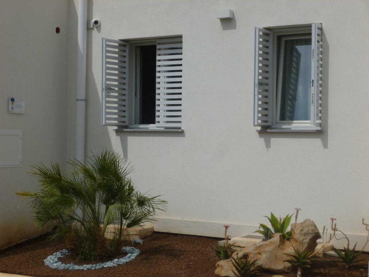 Charm Holiday Terrasini Buitenkant foto
