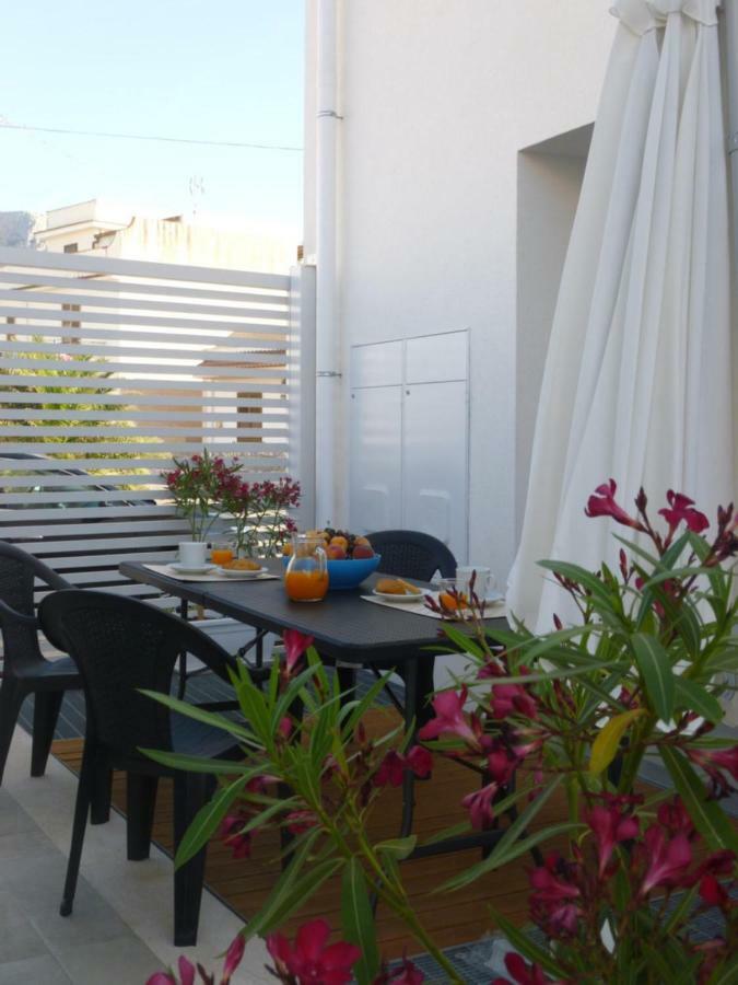 Charm Holiday Terrasini Buitenkant foto