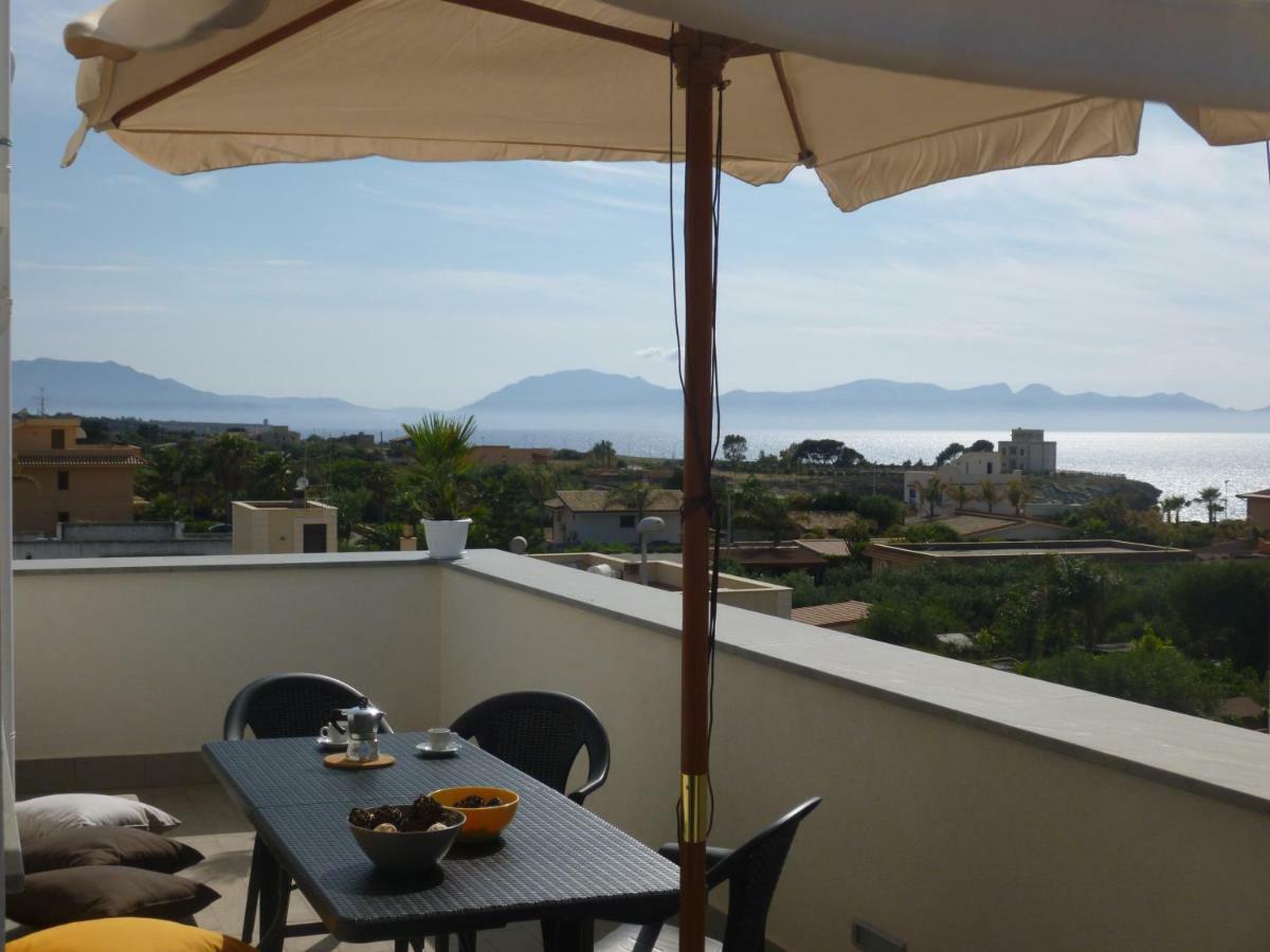 Charm Holiday Terrasini Buitenkant foto