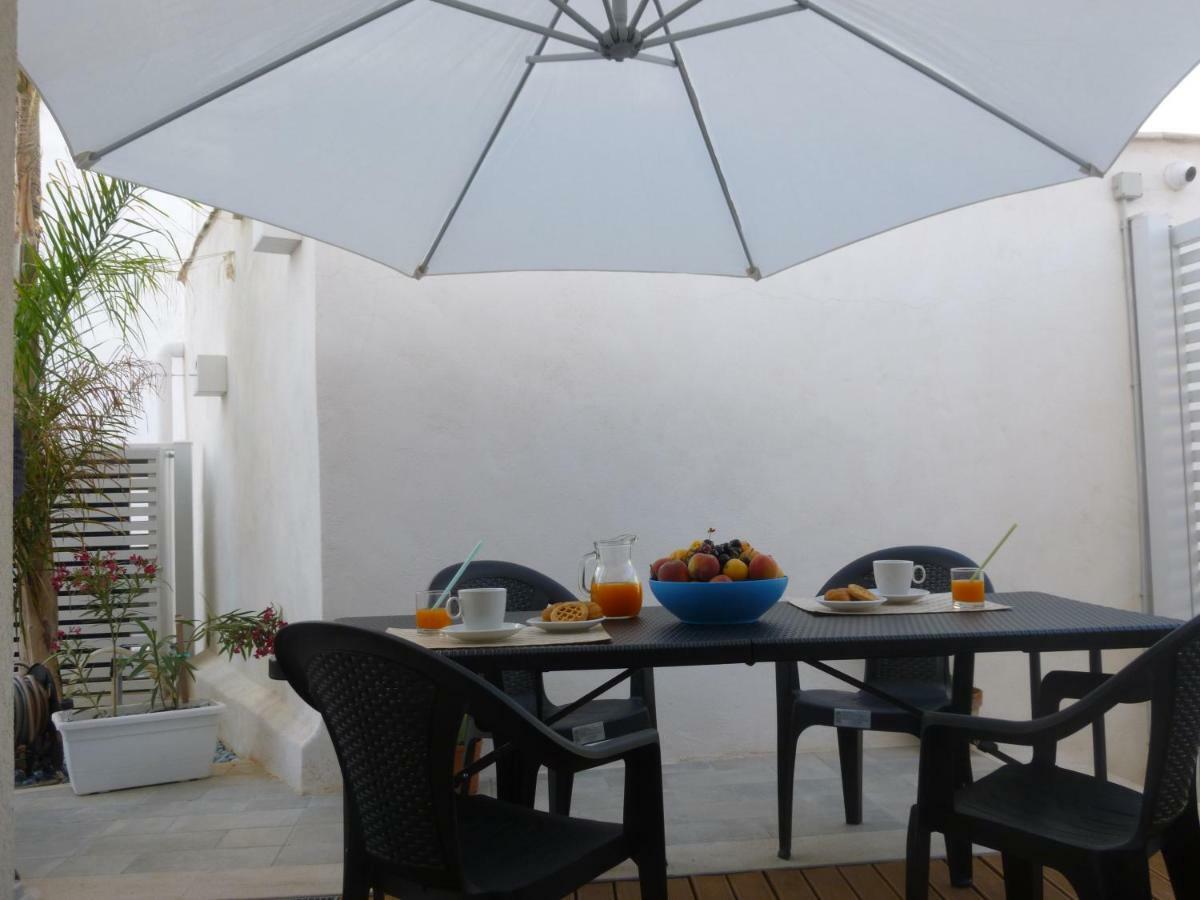 Charm Holiday Terrasini Buitenkant foto
