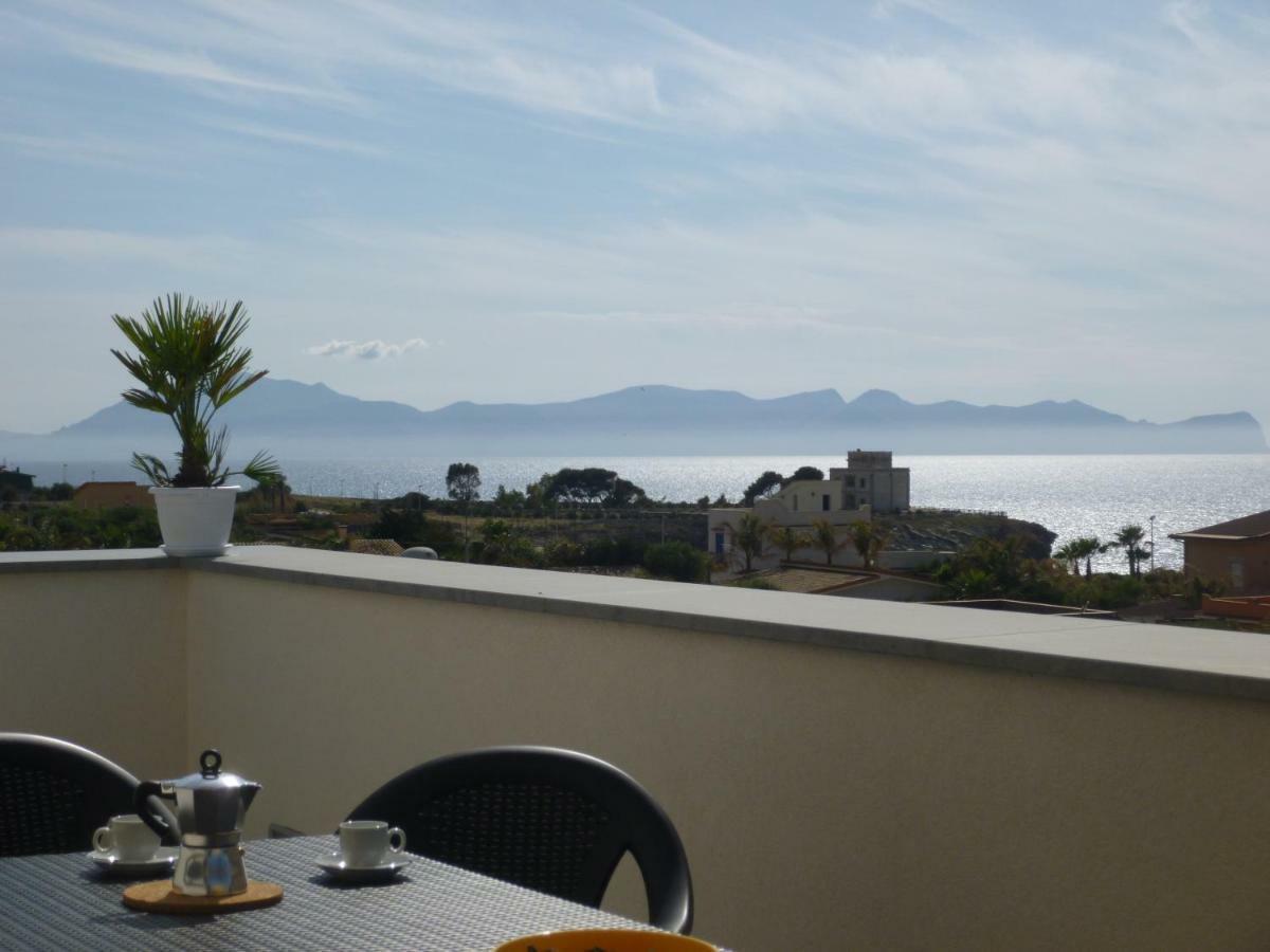 Charm Holiday Terrasini Buitenkant foto